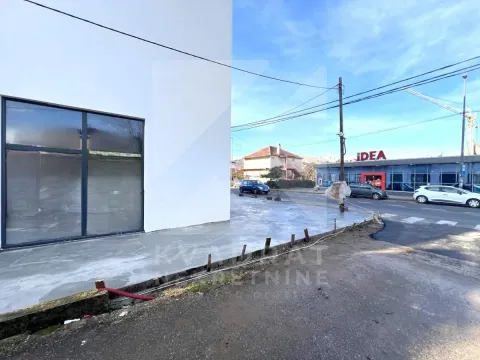 Sale, office space, 44m², Zagorič, Podgorica - image 3