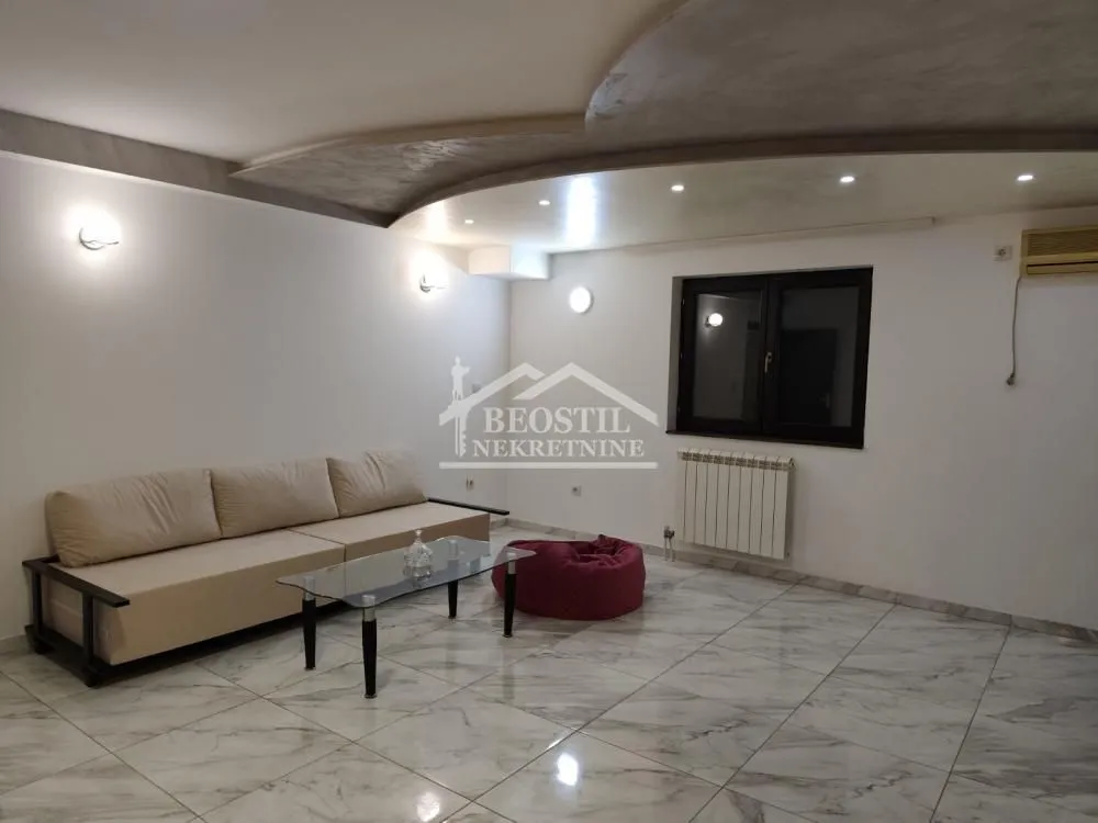 Izdavanje, dvosoban stan, 62m², Miljakovac, Rakovica