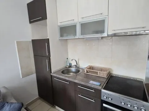 Rent, studio apartment, 26m², Novo naselje, Novi Sad - image 6