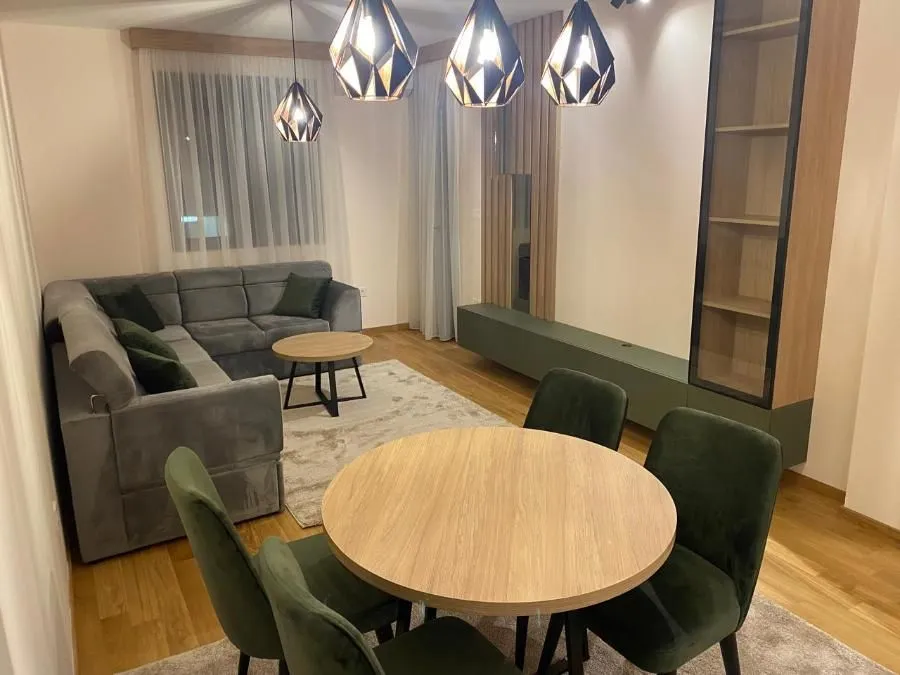 Izdavanje, jednosoban stan, 47m², City Kvart, Podgorica