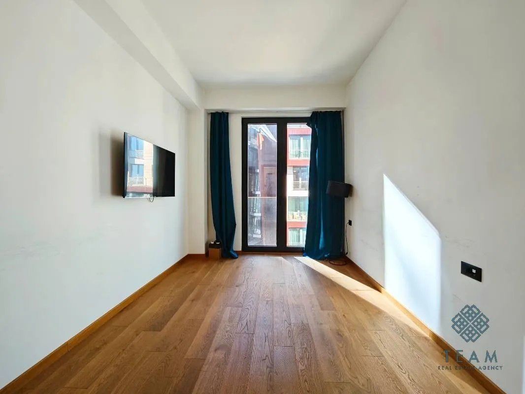Rent, three bedroom apartment, 101m², Kod Capital Plaze, Podgorica