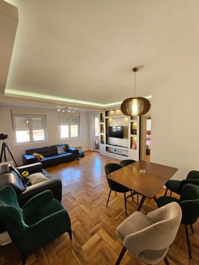 Izdavanje, dvosoban stan, 65m², Ljubović, Podgorica