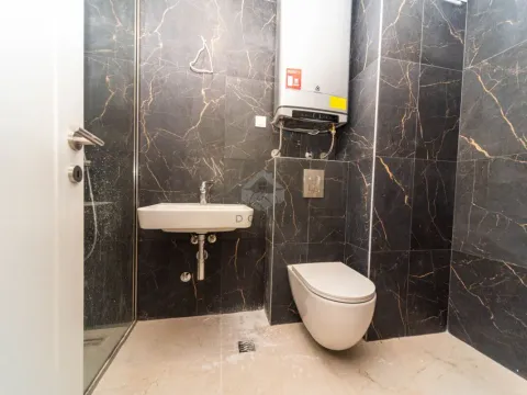 Izdavanje, jednosoban stan, 46m², Tološi, Podgorica - image 6