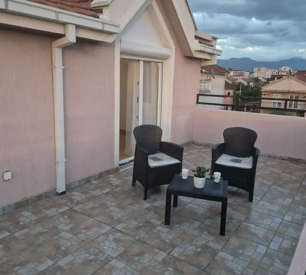 Rent, three bedroom apartment, 115m², Tološi, Podgorica