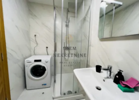 Izdavanje, jednosoban stan, 48m², New City, Podgorica - image 10