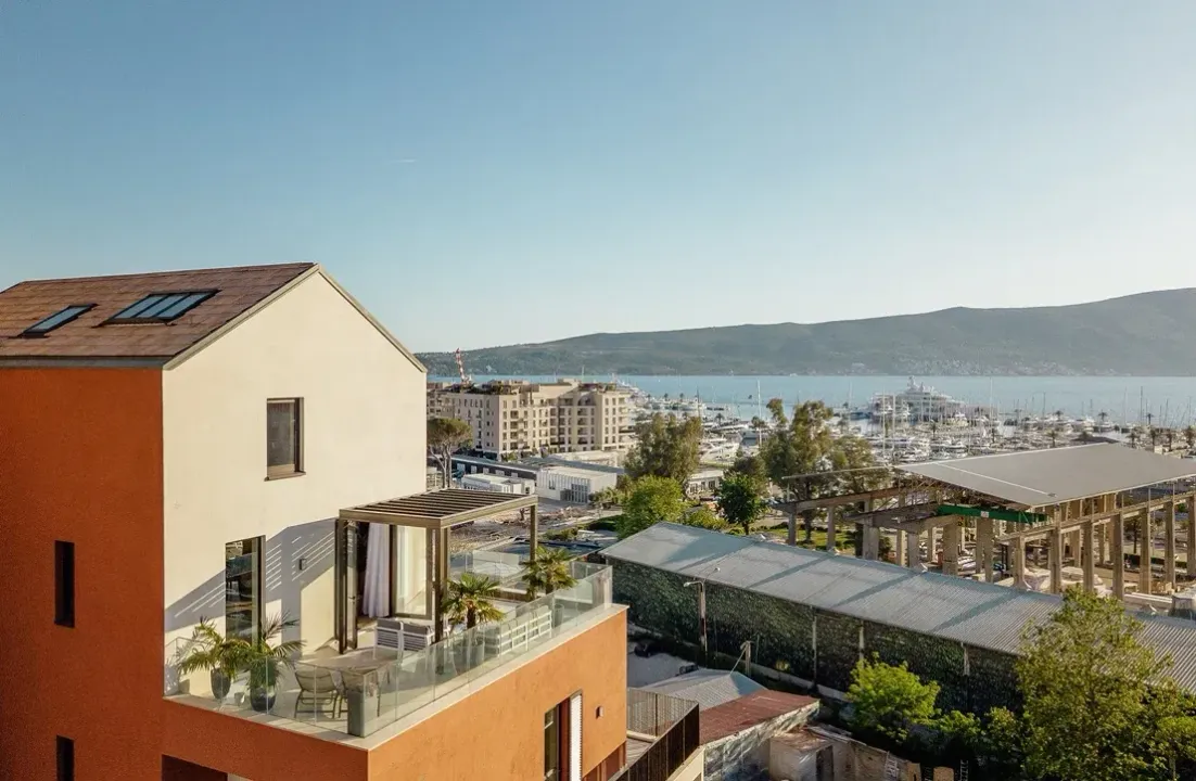 Sale, two bedroom apartment, 179m², Porto Montenegro, Tivat