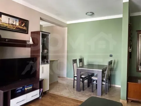 Izdavanje, dvosoban stan, 60m², Tivat, Crna Gora - image 8