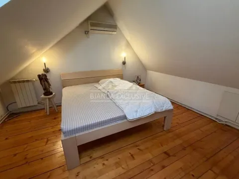 Prodaja, četvorosoban stan, 111m², Stari Grad, Beograd - image 8