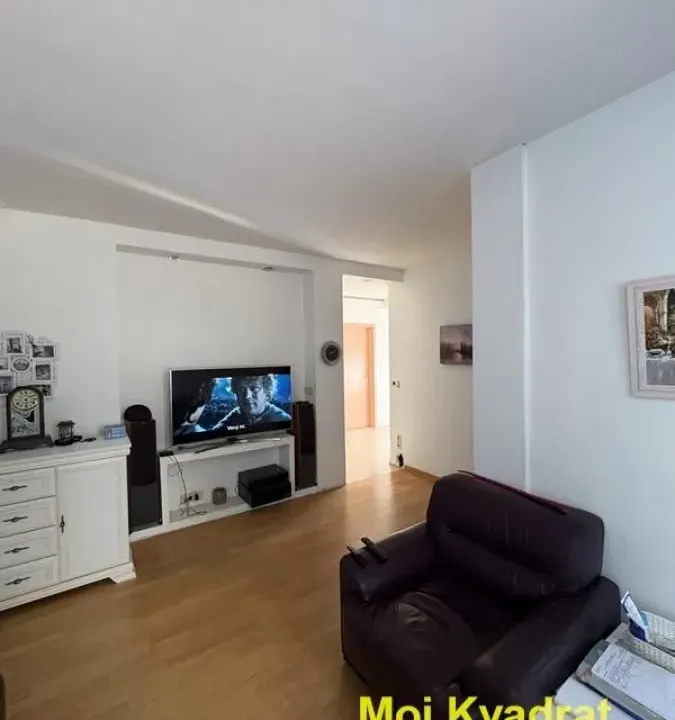 Prodaja, četvorosoban stan, 116m², Voždovac Sve Podlokacije, Beograd