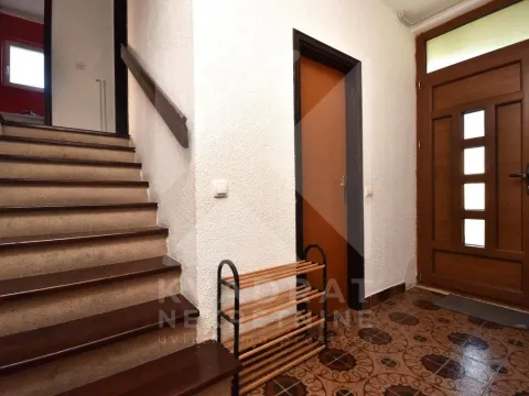 Rent, house, 250m², Stari Aerodrom, Podgorica - image 16
