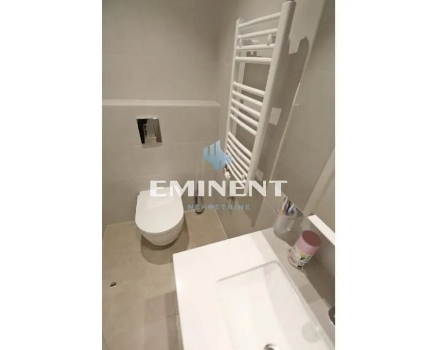 Rent, four bedroom apartment, 91m², Savski Venac, Beograd