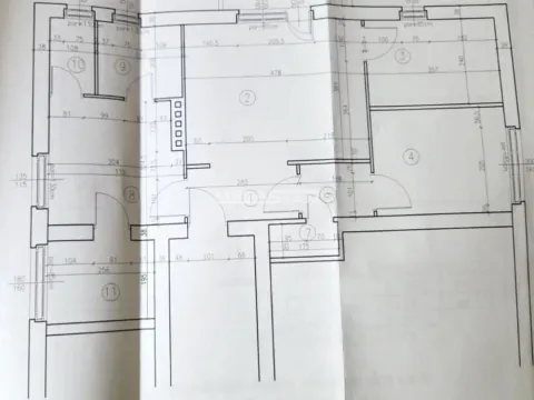 Prodaja, stan, 73m², Severni Bulevar, Zvezdara Sve Podlokacije - image 2
