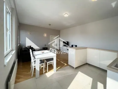 Rent, two bedroom apartment, 54m², Obilićev Venac, Beograd - image 4