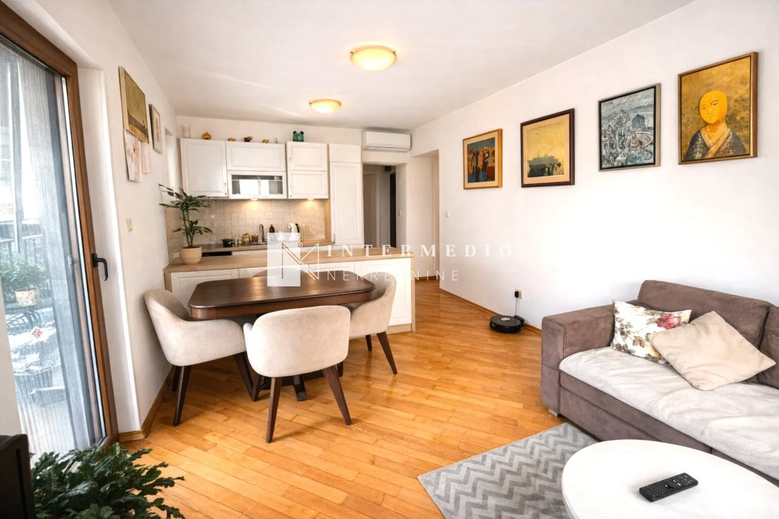 Prodaja, jednosoban stan, 47m², Baošići, Herceg Novi