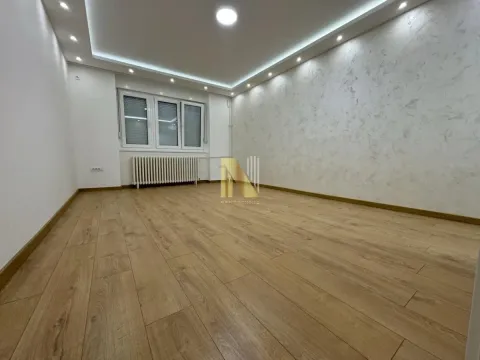 Prodaja, garsonjera, 28m², Stari grad, Novi Sad