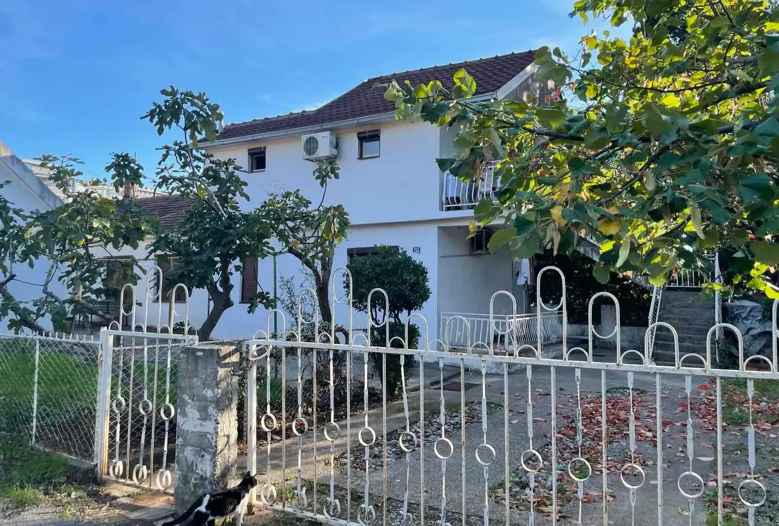 Rent, house, 80m², Pobrežje, Podgorica