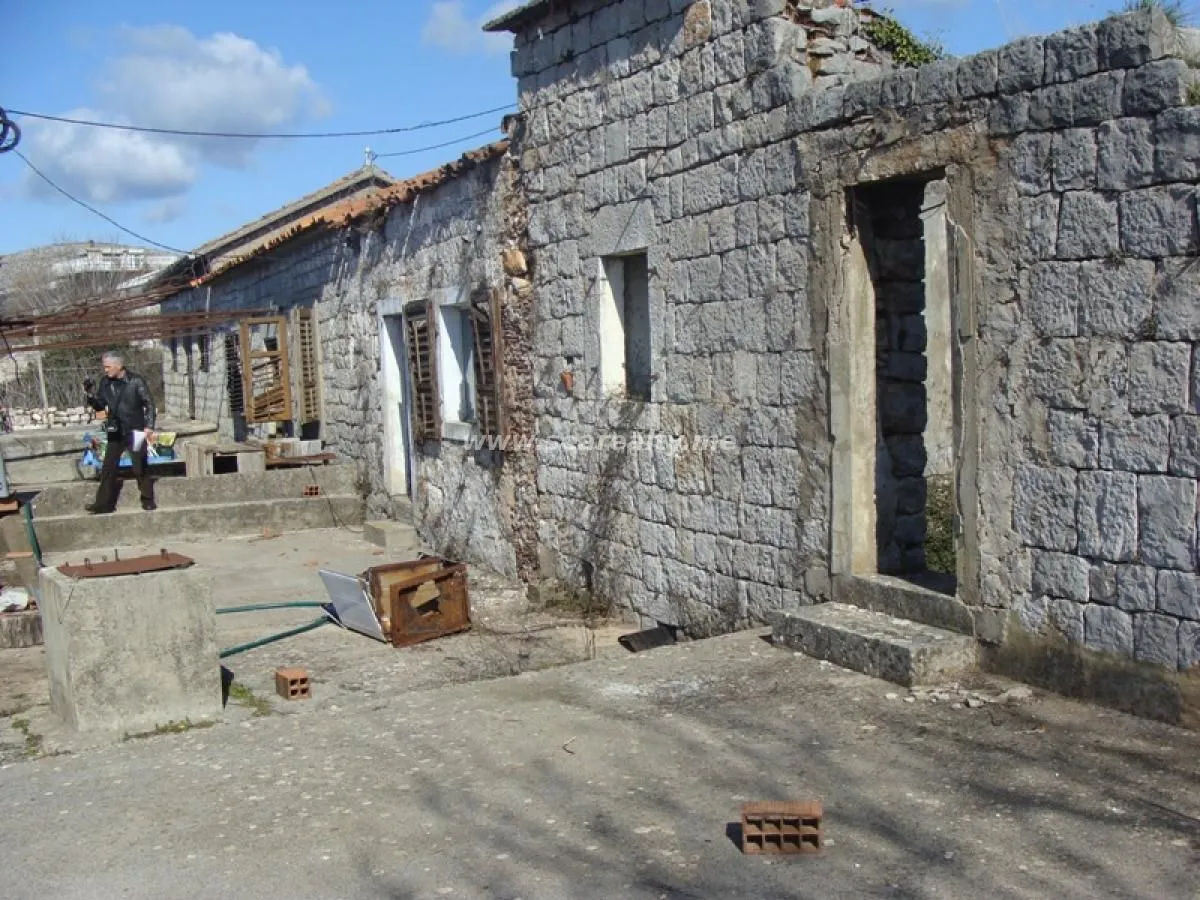 Sale, house, 1150m², Kotor, Crna Gora