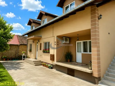 Sale, house, 290m², Centar, Inđija - image 4