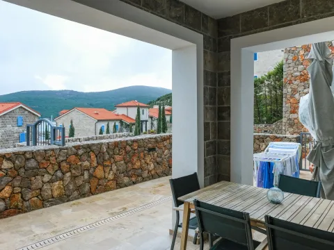 Prodaja, jednosoban stan, 90m², Luštica Bay, Tivat - image 6