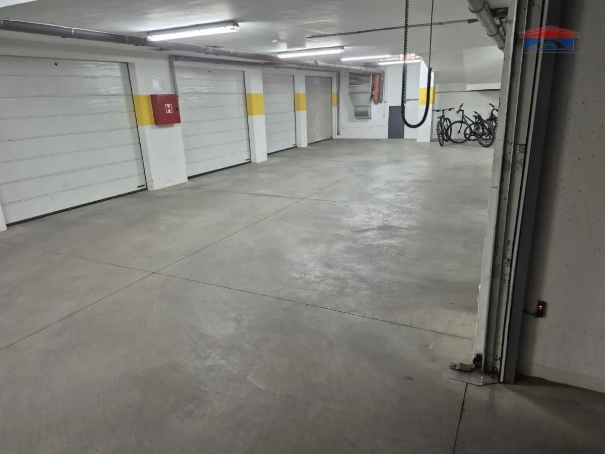 Rent, parking/garage, 16m², Socijalno, Novi Sad Sve Podlokacije