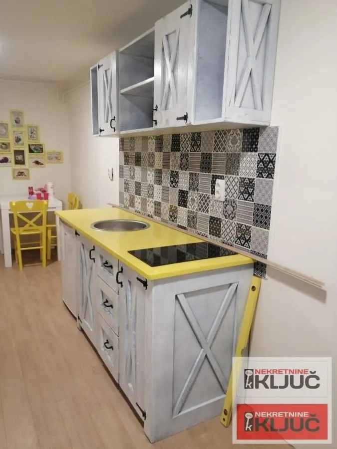 Prodaja, jednosoban stan, 37m², Centar, Novi Sad