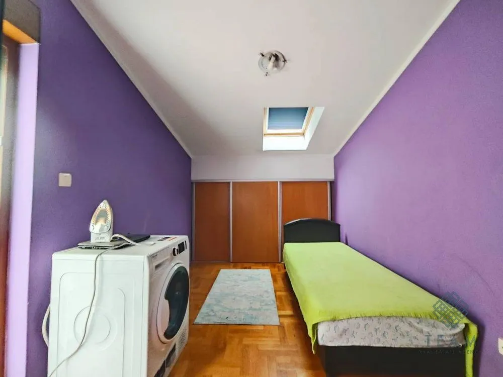 Prodaja, trosoban stan, 92m², Autobuska stanica, Podgorica