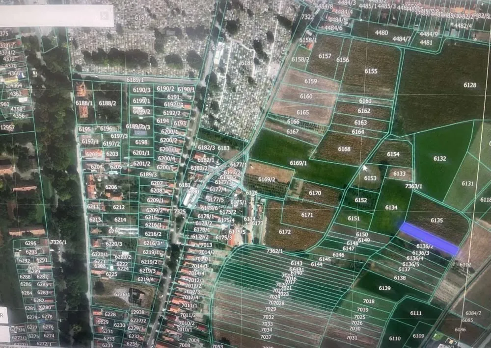 Prodaja, plac, 1000m², Ruma, Srbija