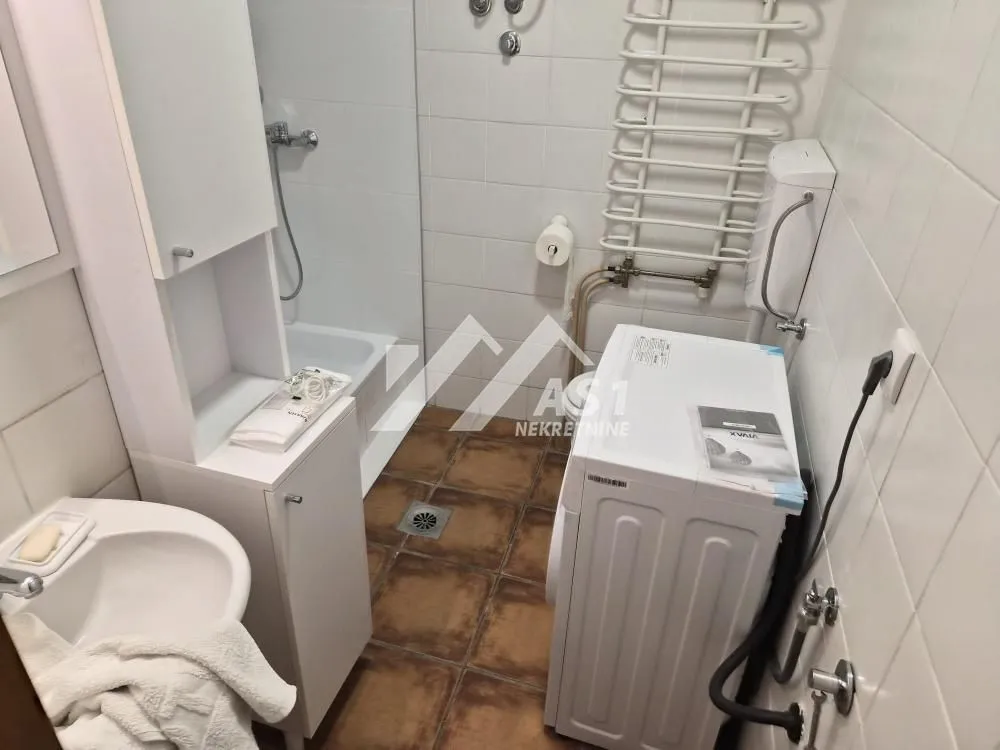 Rent, one bedroom apartment, 32m², Novi Sad Sve Podlokacije, Novi Sad
