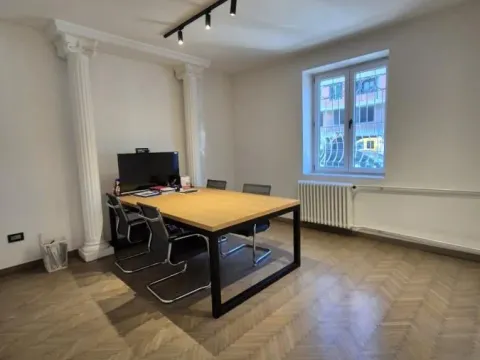 Rent, office space, 70m², Autokomanda, Voždovac Sve Podlokacije