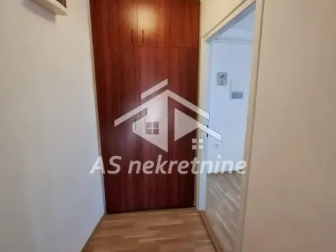 Izdavanje, dvosoban stan, 55m², Stari Grad, Beograd - image 10
