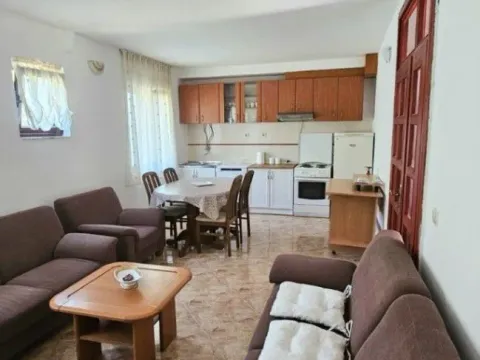 Rent, house, 50m², Budva, Crna Gora