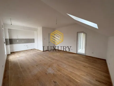 Prodaja, dvosoban stan, 81m², Zabjelo, Podgorica - image 10