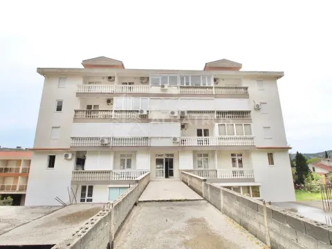 Prodaja, trosoban stan, 76m², Sutomore, Bar - image 15