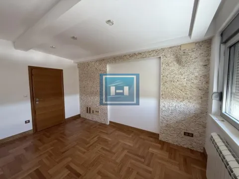 Prodaja, dvosoban stan, 99m², Vašarište, Jagodina - image 19