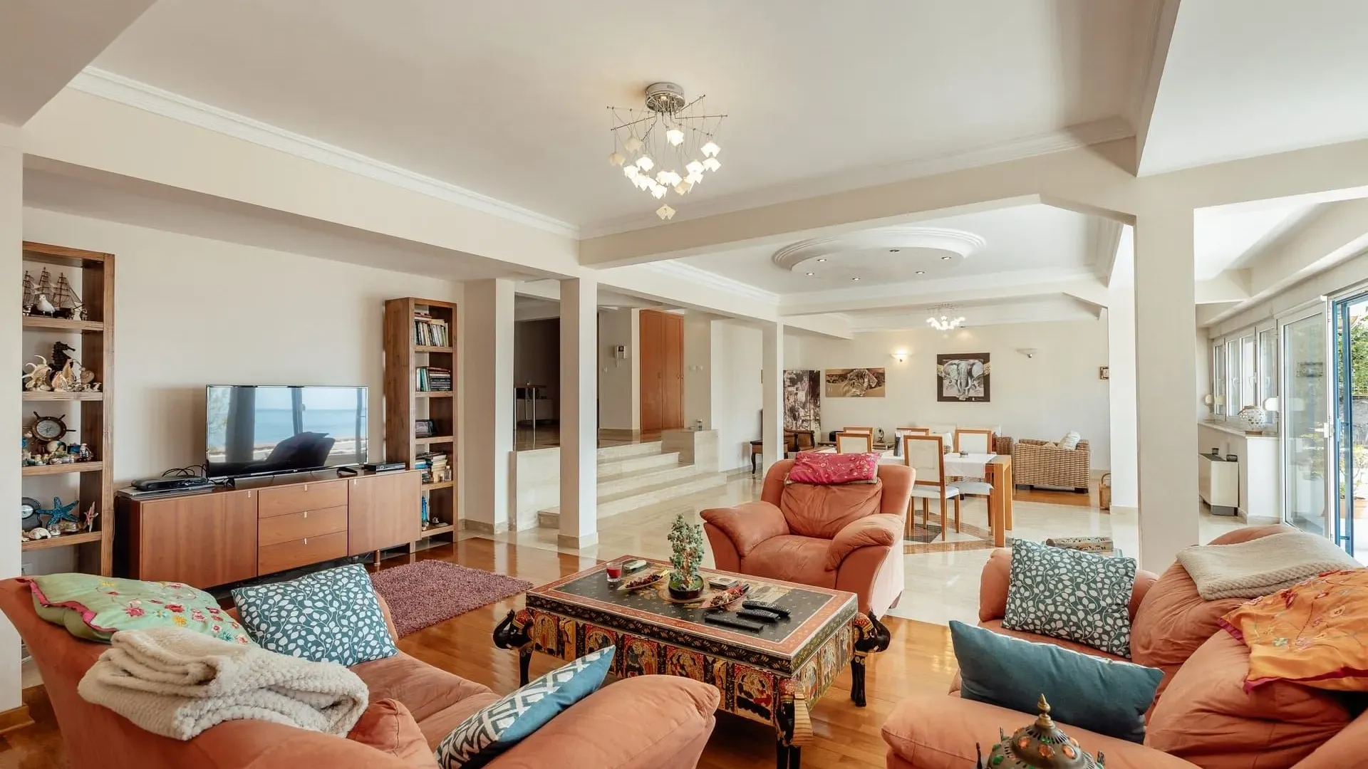 Prodaja, trosoban stan, 244m², Centar, Herceg Novi