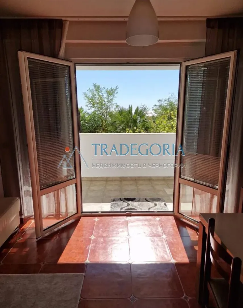 Prodaja, trosoban stan, 90m², Petrovac, Budva