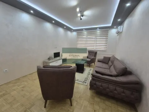 Prodaja, dvosoban stan, 70m², Centar, Jagodina - image 18