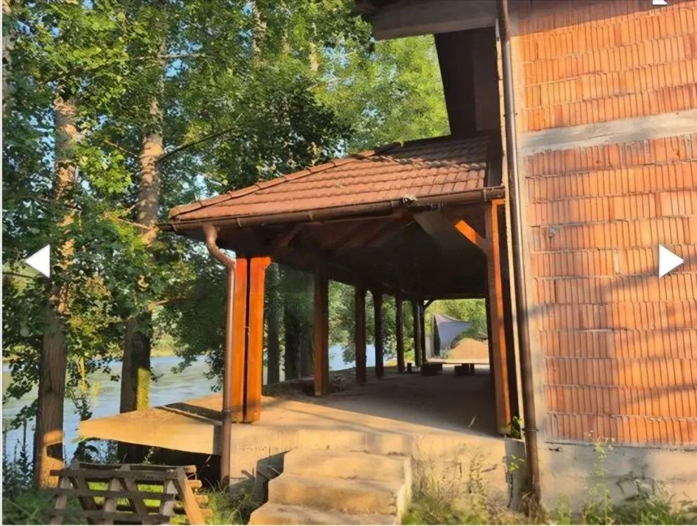 Sale, house, 100m², Vrhpolje, Ljubovija
