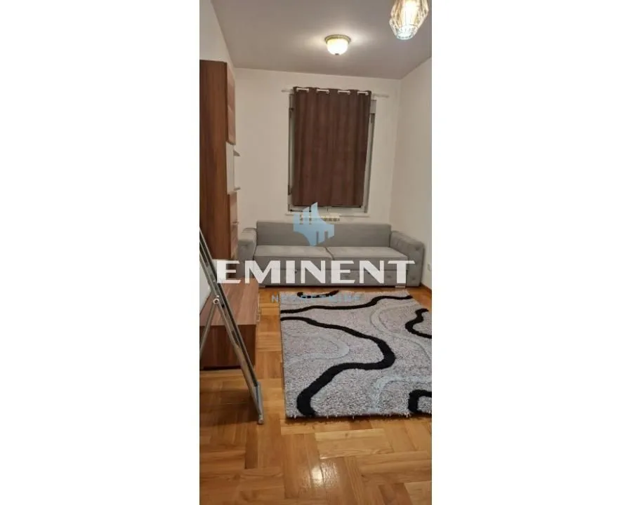 Izdavanje, dvosoban stan, 55m², Crveni Krst, Beograd