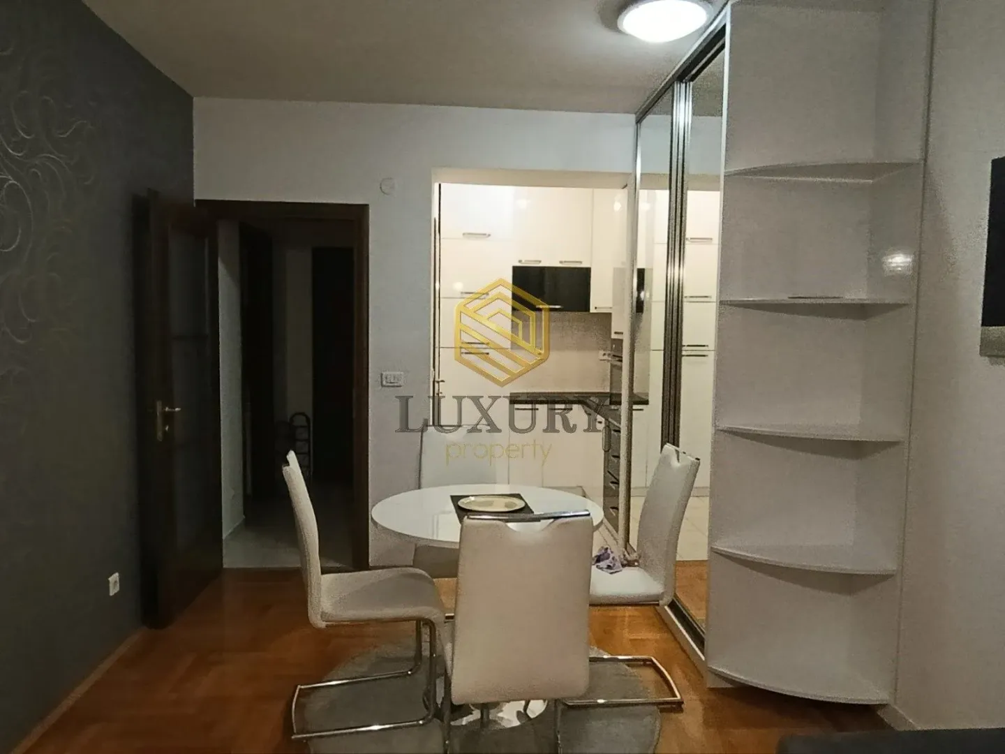 Rent, studio apartment, 36m², City Kvart, Podgorica