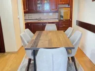 Izdavanje, dvosoban stan, 100m², Centar, Podgorica - image 4