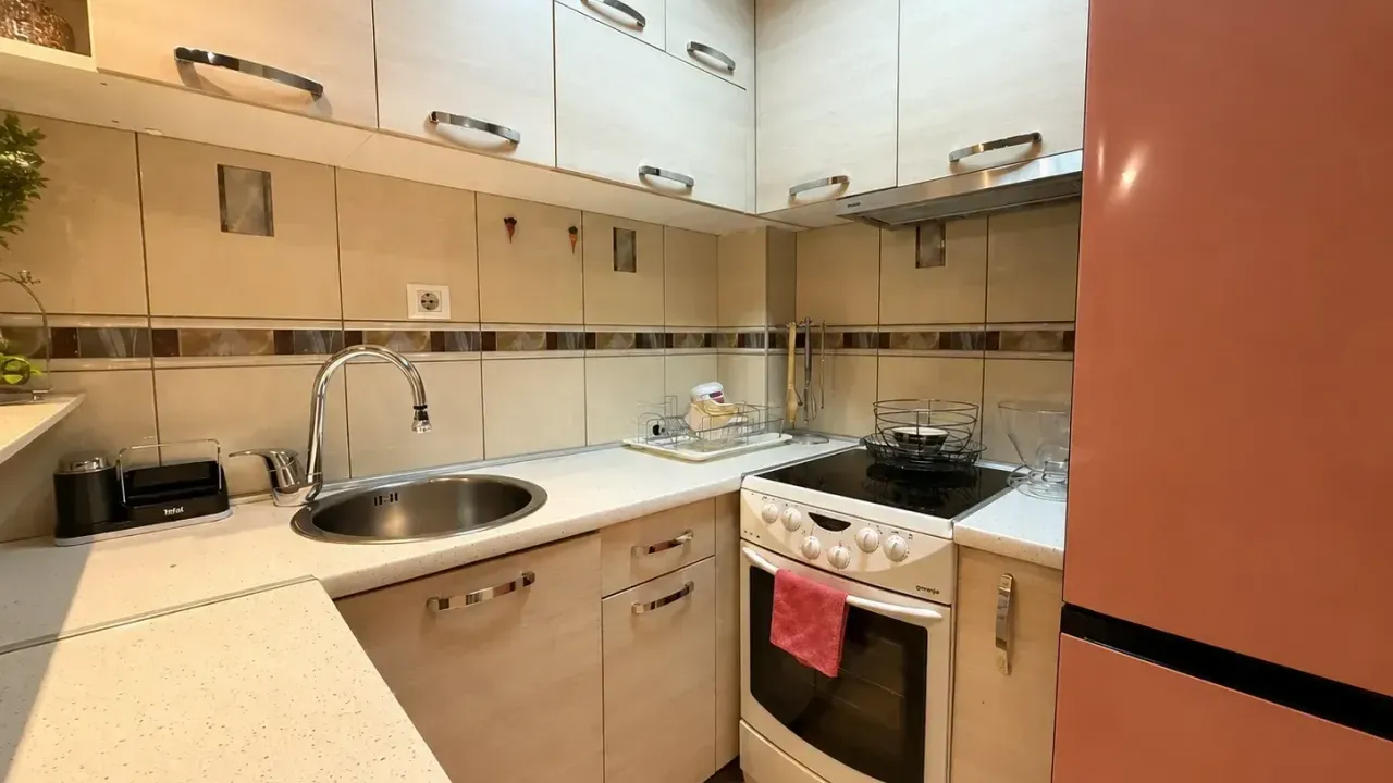 Izdavanje, jednosoban stan, 52m², Gorica C, Podgorica