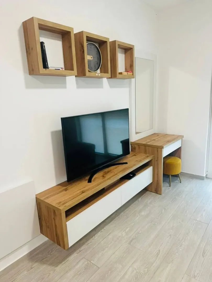 Rent, studio apartment, 35m², Bečići, Budva