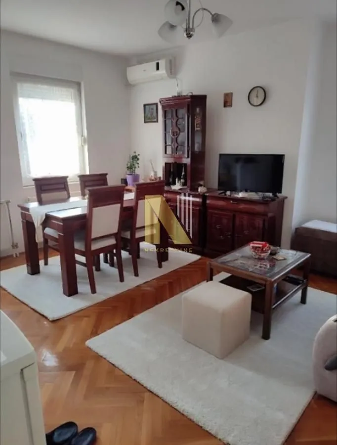 Prodaja, dvosoban stan, 45m², Detelinara, Novi Sad Sve Podlokacije