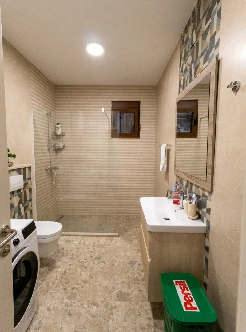 Rent, house, 180m², Podgorica, Crna Gora