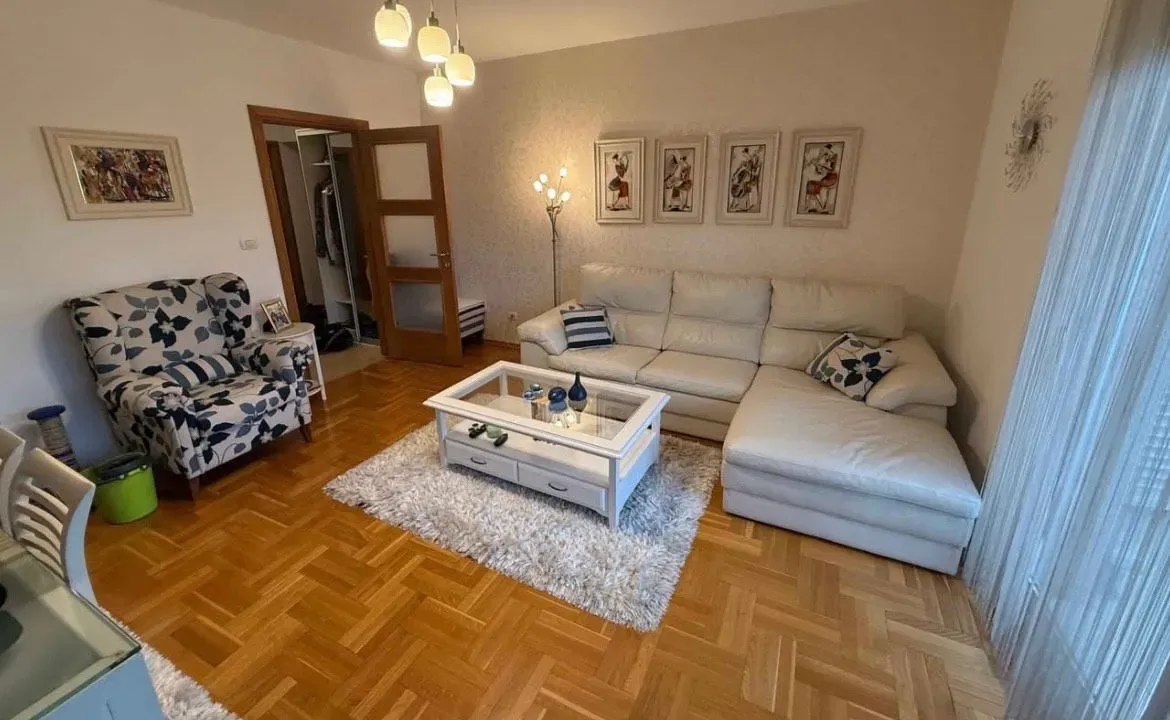 Prodaja, dvosoban stan, 69m², Pobrežje, Podgorica