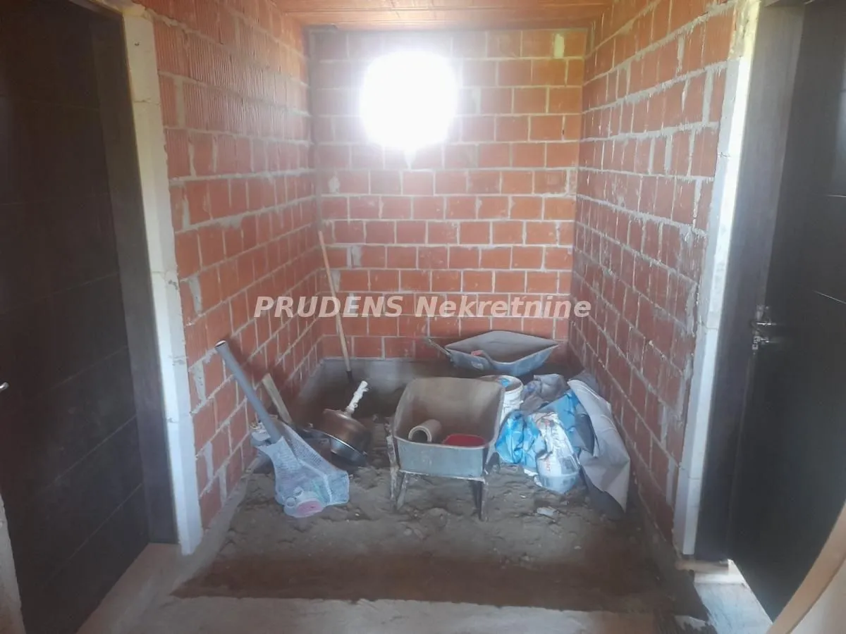 Sale, house, 102m², Surčin, Beograd