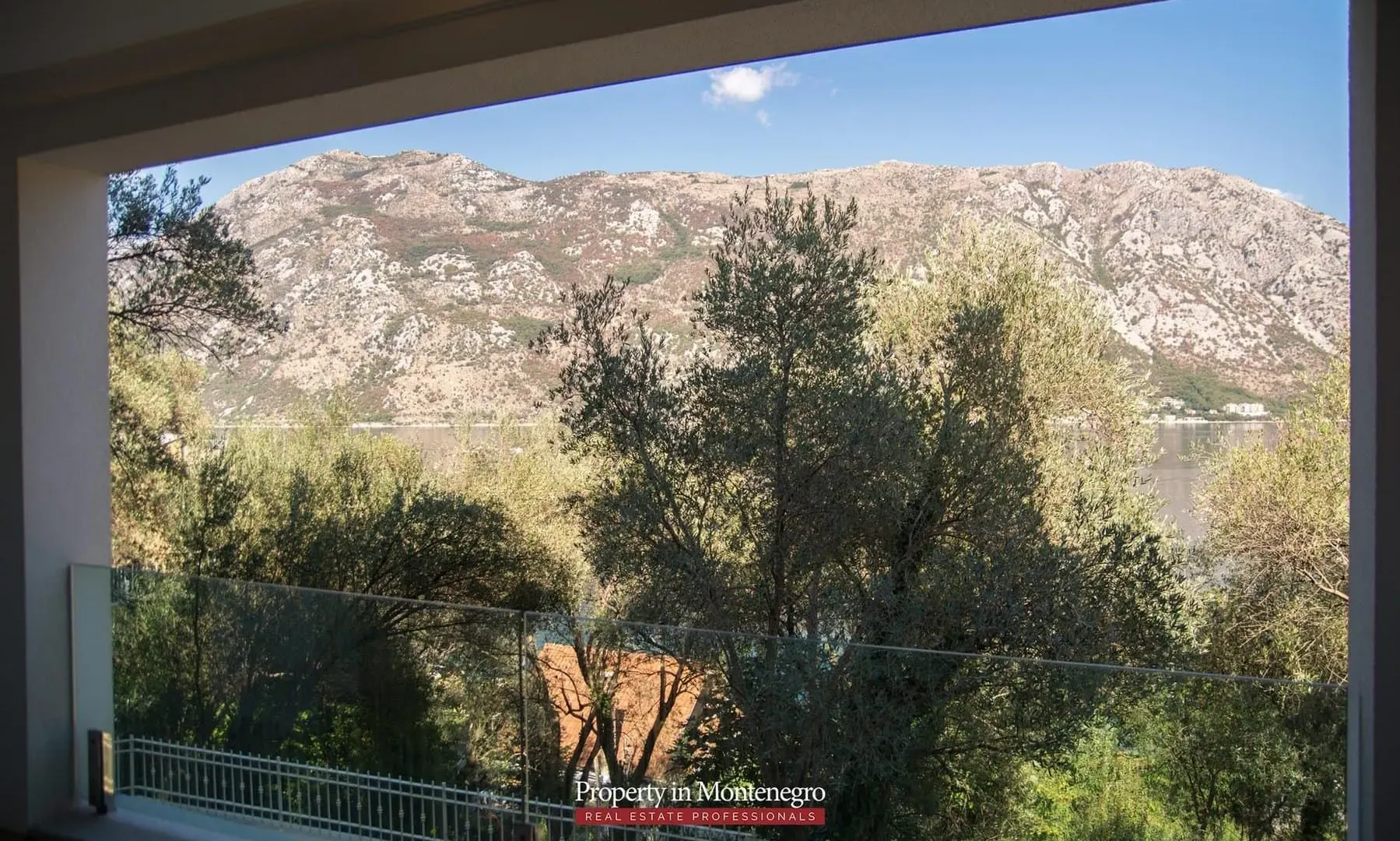Prodaja, kuća, 585m², Stoliv, Kotor