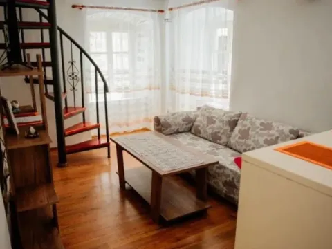 Rent, one bedroom apartment, 40m², Stari Grad Kotor, Kotor - image 3