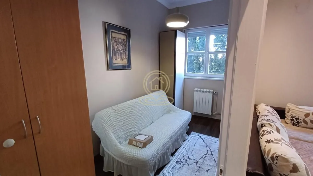 Rent, three bedroom apartment, 65m², Zvezdara Sve Podlokacije, Beograd